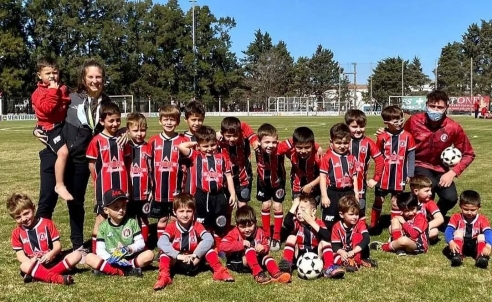 FÚTBOL INFANTIL IAC: ¡VOLVIMOS AL RUEDO! – 22/08/21