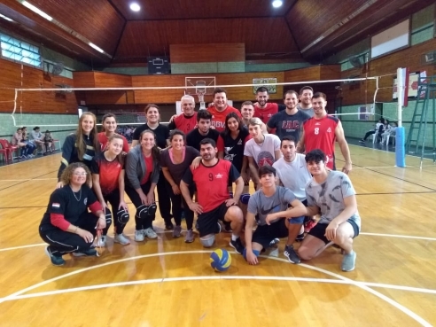 VOLEY IAC: SÁBADO DE TORNEO MIXTO – 11/09/21