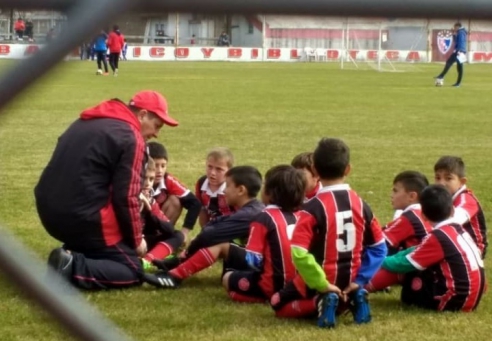 FUTBOL IAC: POR PARTIDA DOBLE - 03/06/2018