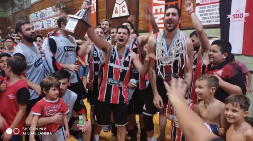 BASQUET IAC: INDEPENDIENTE LE GANO UN PARTIDAZO A SPORTSMAN Y ES CAMPEON DEL CLAUSURA - 22/12/2019