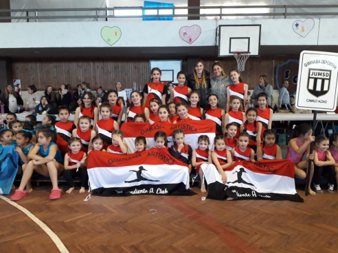 GIMNASIA ARTÍSTICA IAC: HUBO PODIOS EN CORRAL DE BUSTOS - 03/08/19