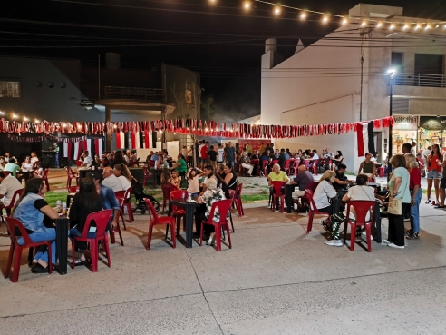 SOCIALES IAC: OTRA NOCHE JUNTO AL PUEBLO – 16/02/25