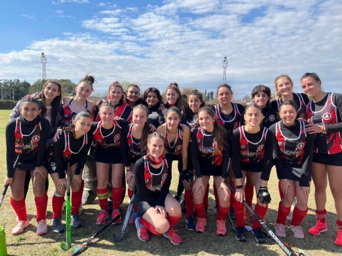 HOCKEY IAC: DOMINGO DE TRIUNFO – 27/08/23