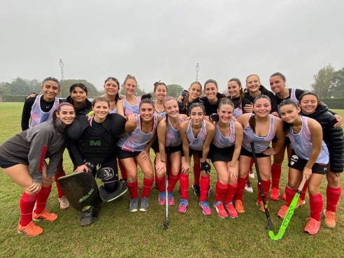 HOCKEY IAC: HEROICO EMPATE BAJO LA LLUVIA – 25/05/23